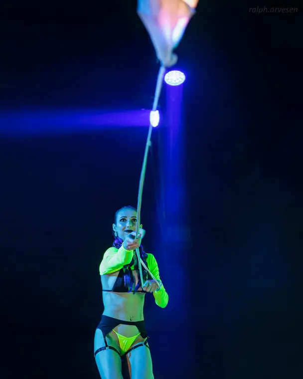 LED rope dart in long exposure