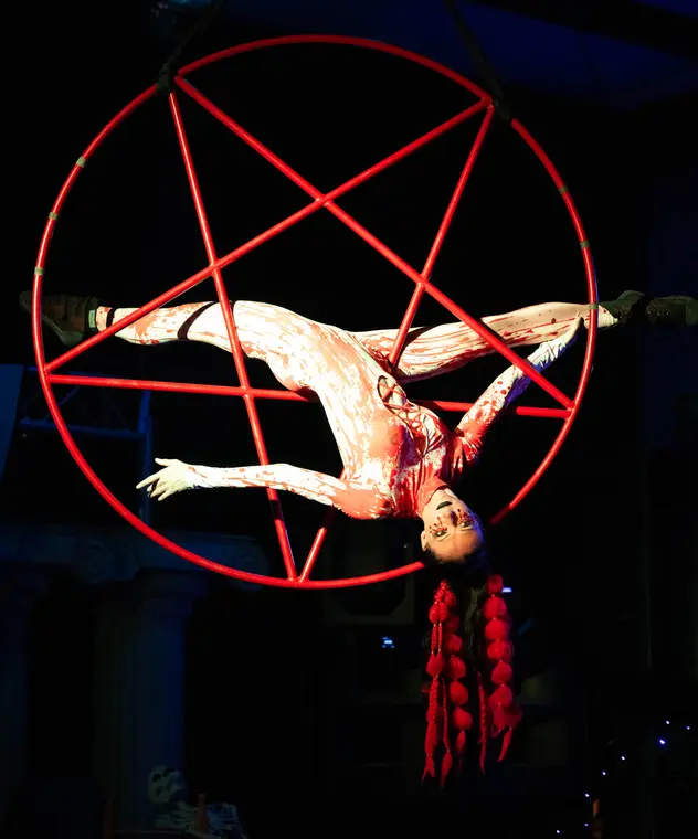 Aerial pentagram